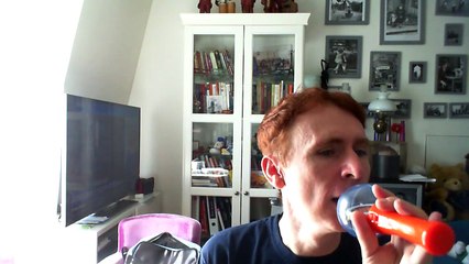 Wiwi égratigne "another opinion"