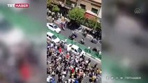 İran'ın başkenti Tahran'da rejim karşıtı sloganlar atıldı