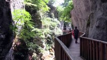 KASTAMONU - Kanyonlarıyla ünlü Pınarbaşı bayramda nüfusunun 20 katı ziyaretçiyi ağırladı