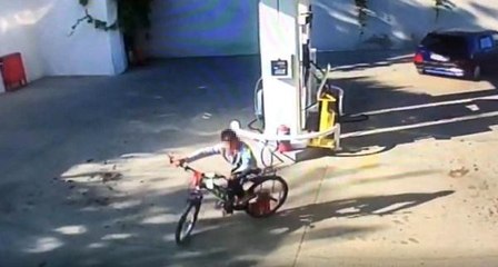 Son dakika haberleri: HIRSIZLIK ŞÜPHELİSİ ÇOCUKLARIN ANNE VE BABAANNESİ TUTUKLANDI