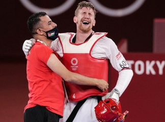 عائلة الأردني صالح الشرباتلي توثق لحظة ضمانه ميدالية في طوكيو 2020