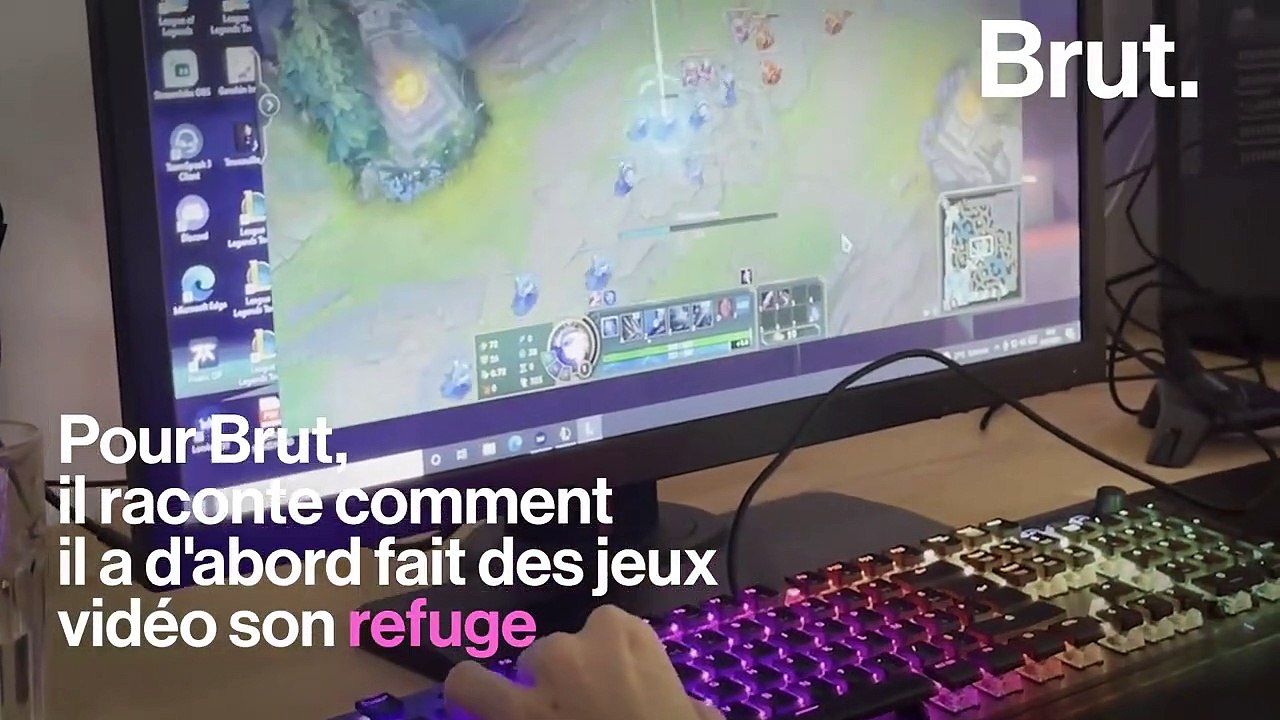 Rencontre avec l'un des plus grands espoirs du jeu League of Legends, atteint de la maladie des os de verre