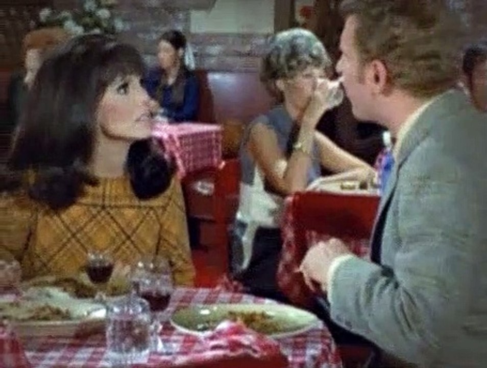 That Girl S04E11 Kiss That Girl Goodbye