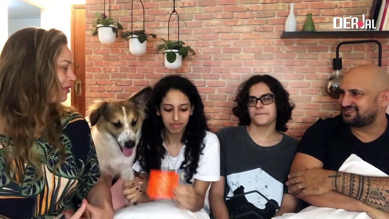 JOGO NA QUARENTENA COM OS FILHOS  DÉA E JAL