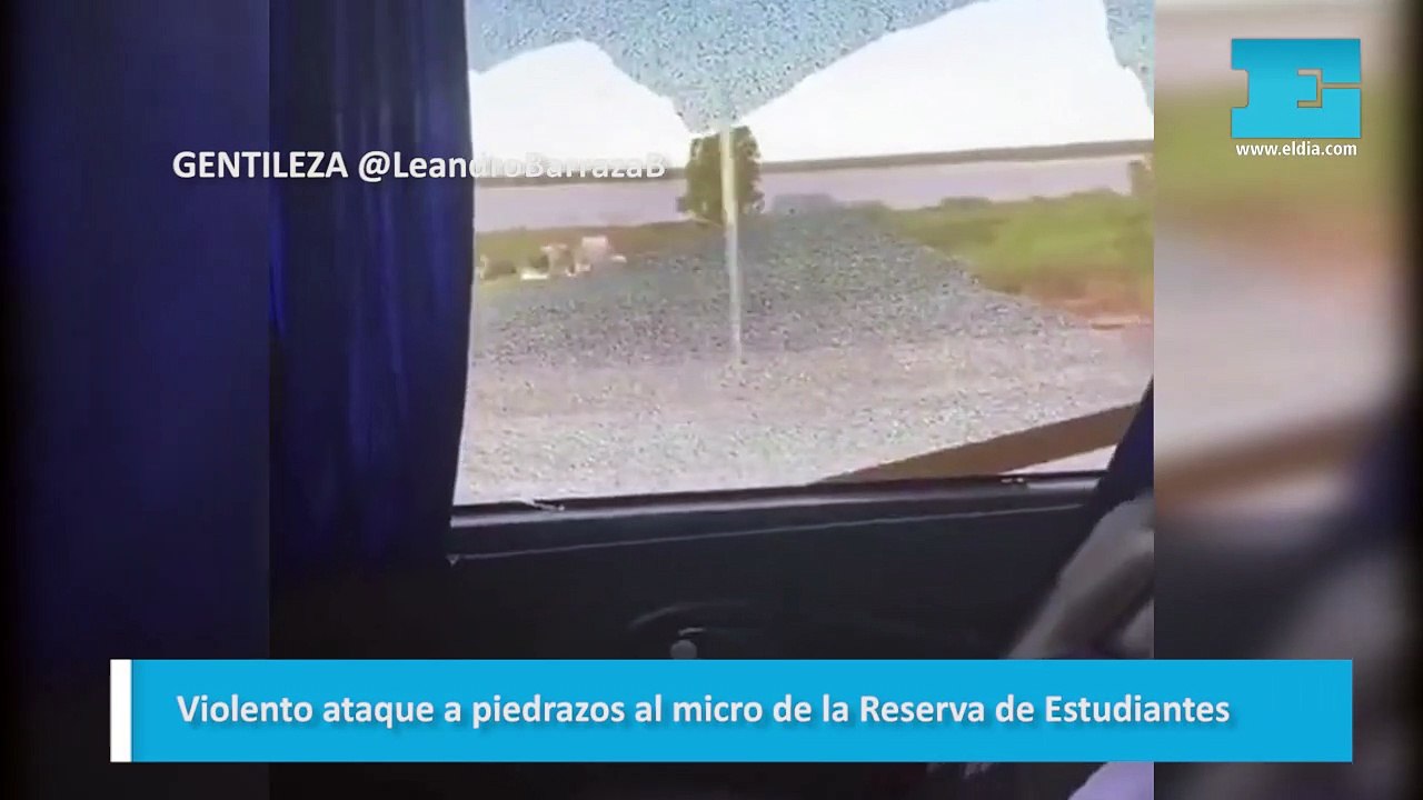 Violento ataque a piedrazos al micro de la Reserva de Estudiantes