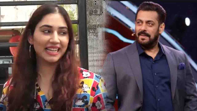Bigg Boss 15: Disha Parmar ने तोड़ी चुप्पी, Salman Khan के शो में एंट्री पर बोला ये |FilmiBeat