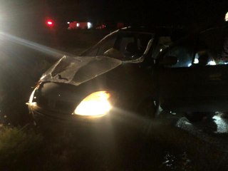 Sürücüsü uyuyan otomobil şarampole uçtu: 2 yaralı