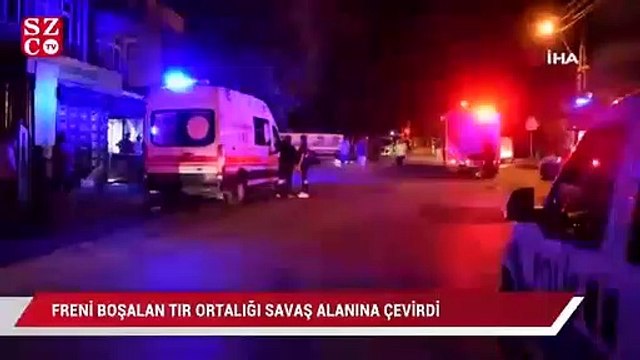 Freni boşalan tır ortalığı savaş alanına çevirdi