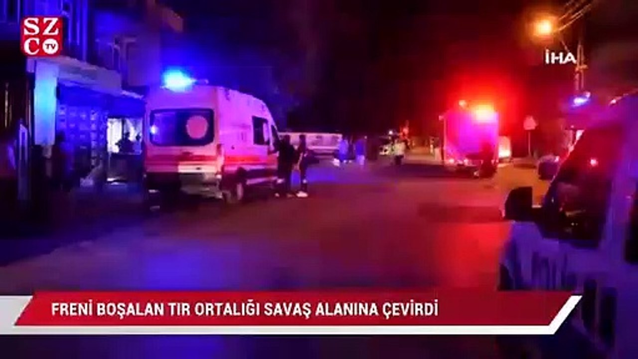 Freni boşalan tır ortalığı savaş alanına çevirdi