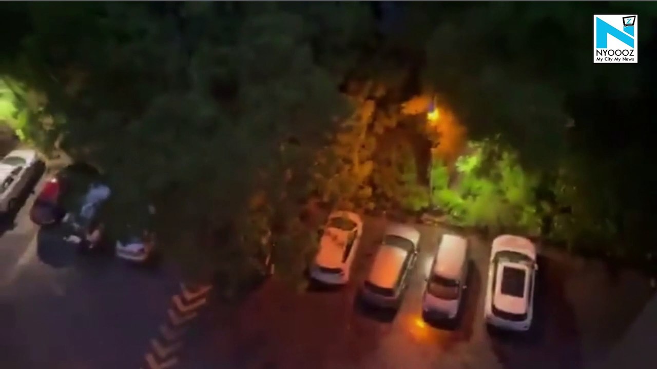 Heavy rains lash parts of Delhi-NCR, IMD predic...