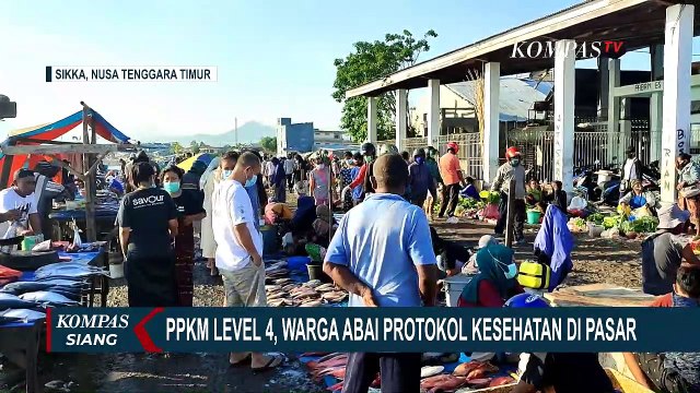 Warga Abai Protokol Kesehatan di Pasar Saat PPKM Level 4