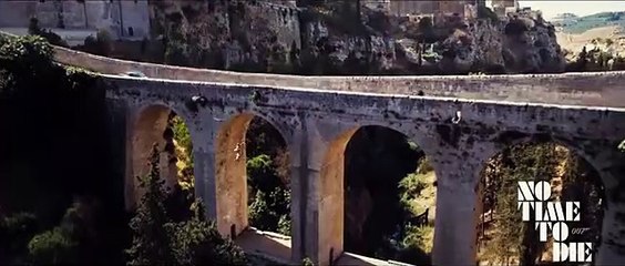 Mourir peut attendre - teaser du retour au cinéma en octobre 2021 (VO)