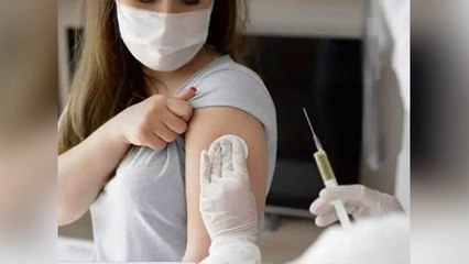 Covid Vaccine लगवाने के बाद संक्रमित होने पर दिख रहे हैं ये 5 लक्षण, हो जाएं सावधान | Boldsky