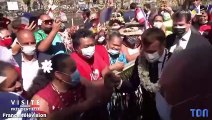 Emmanuel Macron à Tahiti sans Brigitte : Un homme fait une blague très osée au président de la République