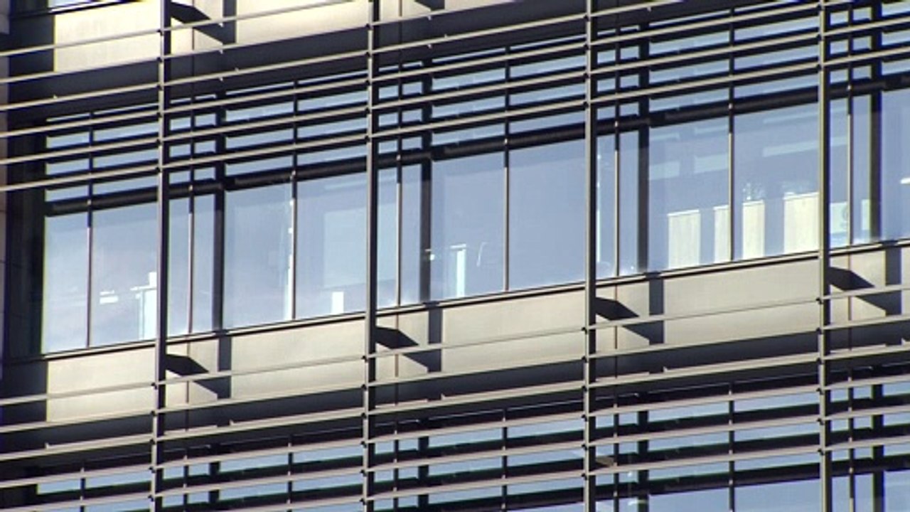 Endesa recorta un 26% su beneficio neto a junio, hasta 832 millones