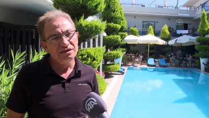 İZMİR - Turizmin gözde merkezi Çeşme, bayramı dolu geçirdi