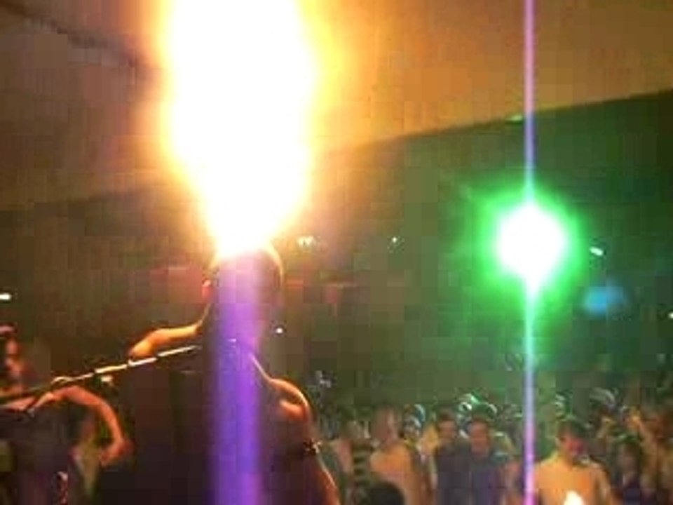 DISCO LIGHT 53 Laval ANIMATION SONORISATION