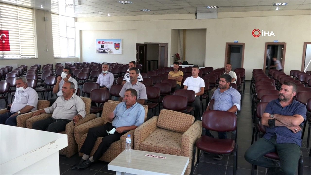 - Erciş’te ticari taksi ve minibüslerin yaş sınırı uzatıldı
