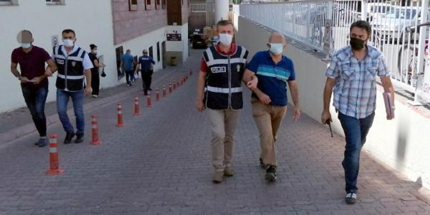 Son dakika haberi: KUYUMCU BABA VE OĞLUNA 6 MİLYON TL DOLANDIRICILIK İDDİASIYLA GÖZALTI