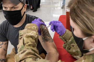 Dept. of Veteran Affairs Becomes 1st Federal Agency To Require Health Worker Vaccinations