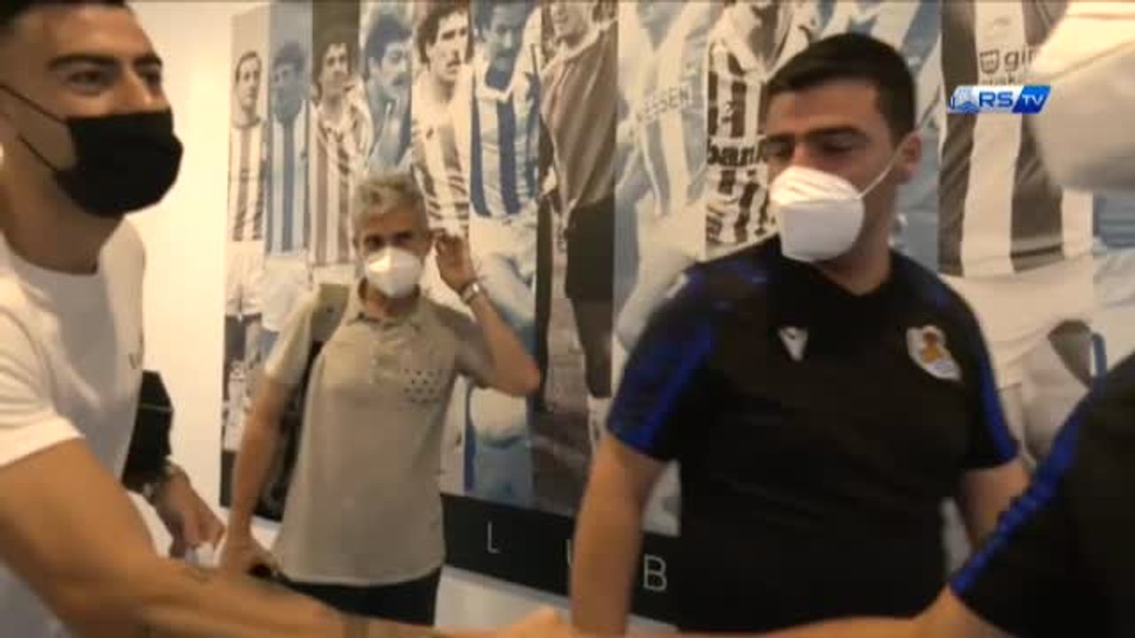 Diego Rico, presentado como nuevo jugador de la Real Sociedad