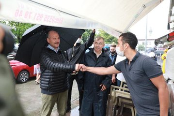 İçişleri Bakanı Soylu, Arhavi'de yeniden su basan iki mahallede incelemelerde bulundu