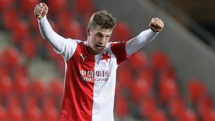 Galatasaray, Luyindama'nın takımdan ayrılması durumunda genç savunmacı David Zima için harekete geçecek