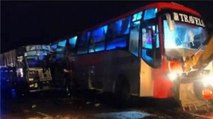 18 killed after speeding truck hits bus in Barabanki