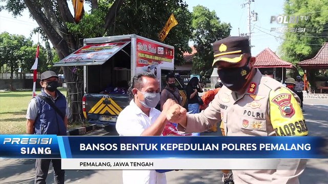 Kapolres Pemalang Bagikan Bantuan Sosial ke Pekerja Seni