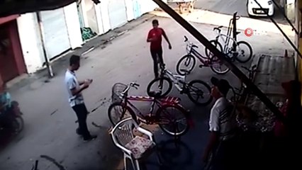 Çalıp sattığı elektronik eşyaların parasını böyle saydı