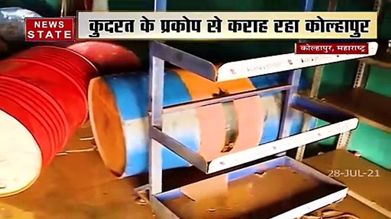 Madhya Pradesh: जबलपुर के इंजीनियर ने बनाए स्वास्थ्य की जांच रखने वाला अनोखे छाते और घड़ी
