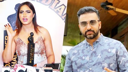 Watch Bigg Boss Fame Arshi Khan’s Sensible Reaction On Raj Kundra Case