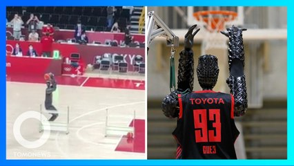 Download Video: Robot Basket Lakukan Tembakan Tiga Poin di Paruh Waktu Pertandingan Olimpiade - TomoNews