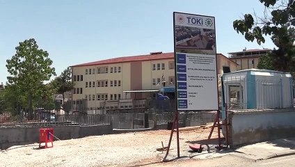 MALATYA - Depremlerin etkilediği Malatya'da okul binaları yeniden yükseliyor