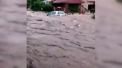 - Pakistan’da şiddetli yağış sele neden oldu