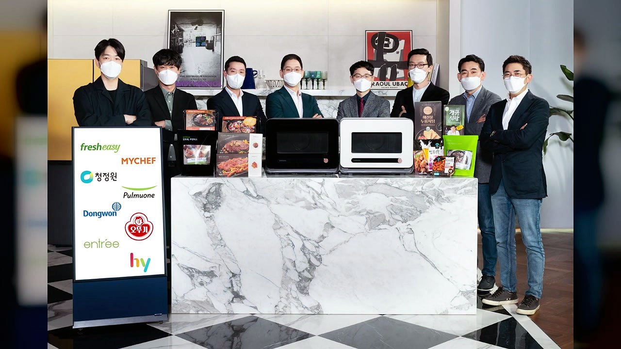 [기업] 삼성전자, 식품업체들과 손잡고 조리 기기 출시 / YTN