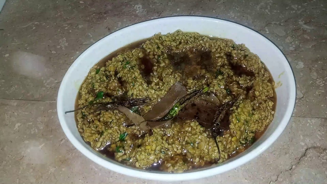 Daal Mash with Desi Ghee Tharka | Fry Daal Mash Restaurant Style | Cooking Tips & Hack | Daal Recipe | دال ماش کوگھر پر کیسے بنائیں