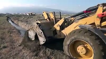 Milleyha Kuş cenneti kenarına kazılan hendek kapatıldı