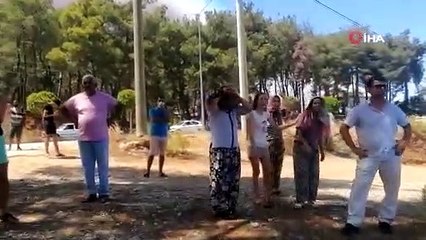 Download Video: Manavgat'ta 4 ayrı noktada orman yangını: Alevler yerleşim yerleri ve tarım alanlarına da sıçradı