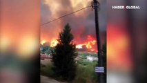 Manavgat'ta orman yangını yerleşim yerlerini tehdit ediyor