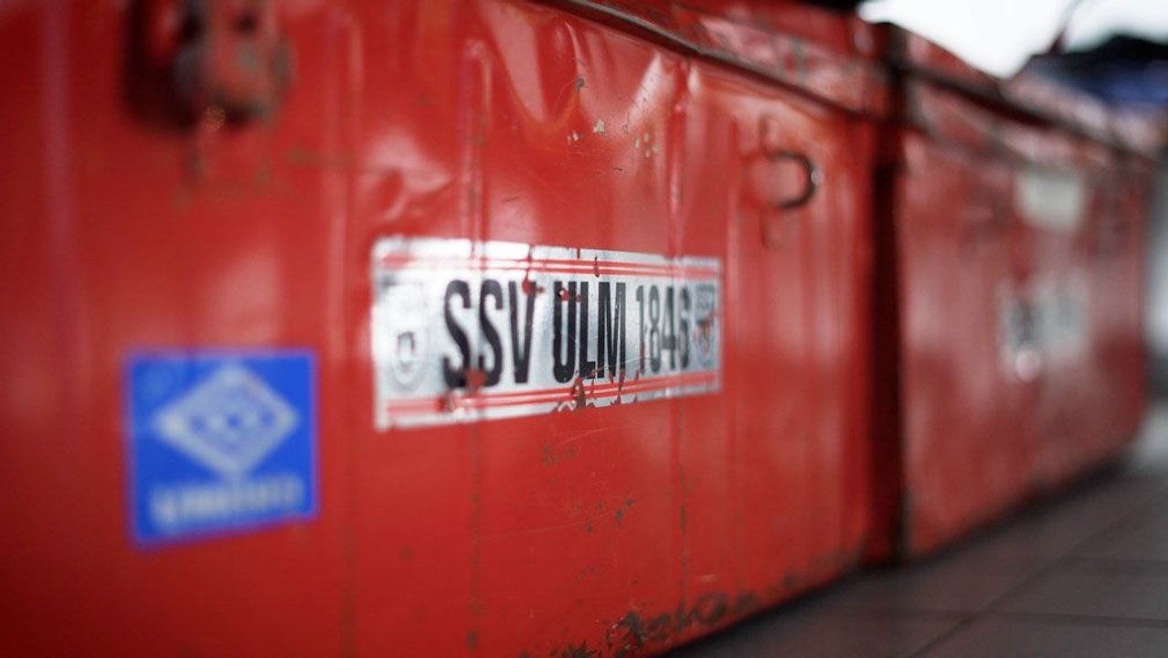 Turbulente Zeiten nach Bundesliga-Abstieg: SSV Ulm 1846 in der Regionalliga etabliert