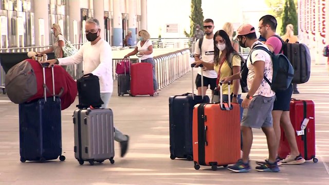 هذه الدول الأوروبية أعادت فرض إجراءات صارمة لكبح استشراء كورونا