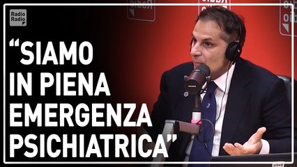 Descargar video: IN PIAZZA CONTRO IL GREEN PASS ▷ SEN. SIRI: 