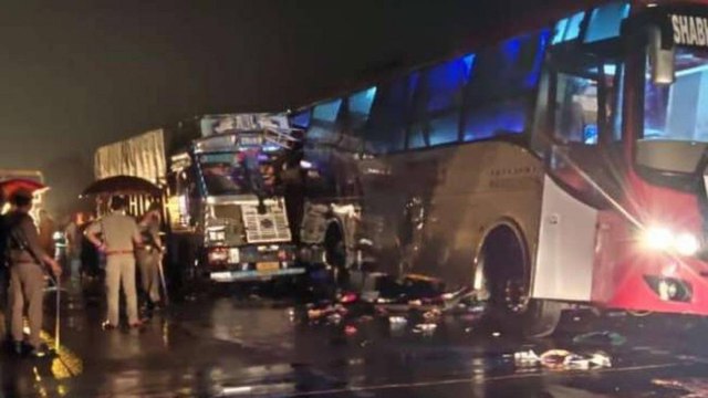 Barabanki Accident: How a truck crushed 18 people to death?