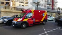 Colisão traseira entre carros deixa gestante ferida na Rua Souza Naves