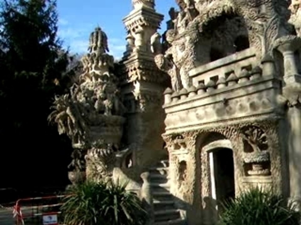 le palais ideal du facteur Cheval