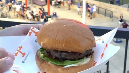 Pete Alonso's Burger At Citi Field Is NOT As Great As His Derby Performances