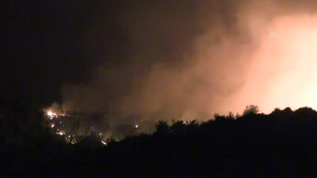 Son dakika: Ormanlık alandaki yangına havadan ve karadan müdahale ediliyor (7)