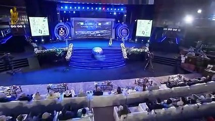 Hadiya Hashmi pays tribute to soldiers by singing _Ay Puttar Hattan Te Nai Wikda