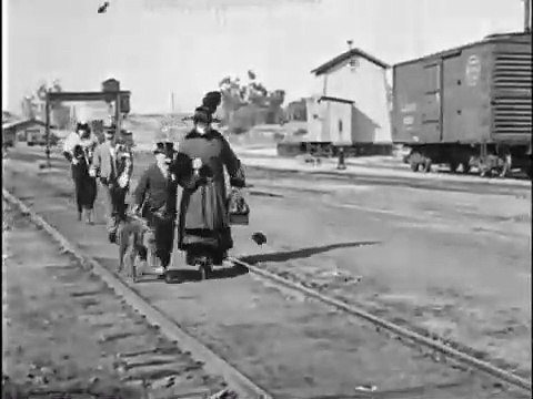 Ring Up The Curtain (1919), de Harold Lloyd - ative as legendas em português